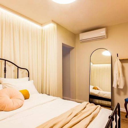 Jabotinsky 37 Bed & Breakfast Zikhron Ya'akov Exterior photo