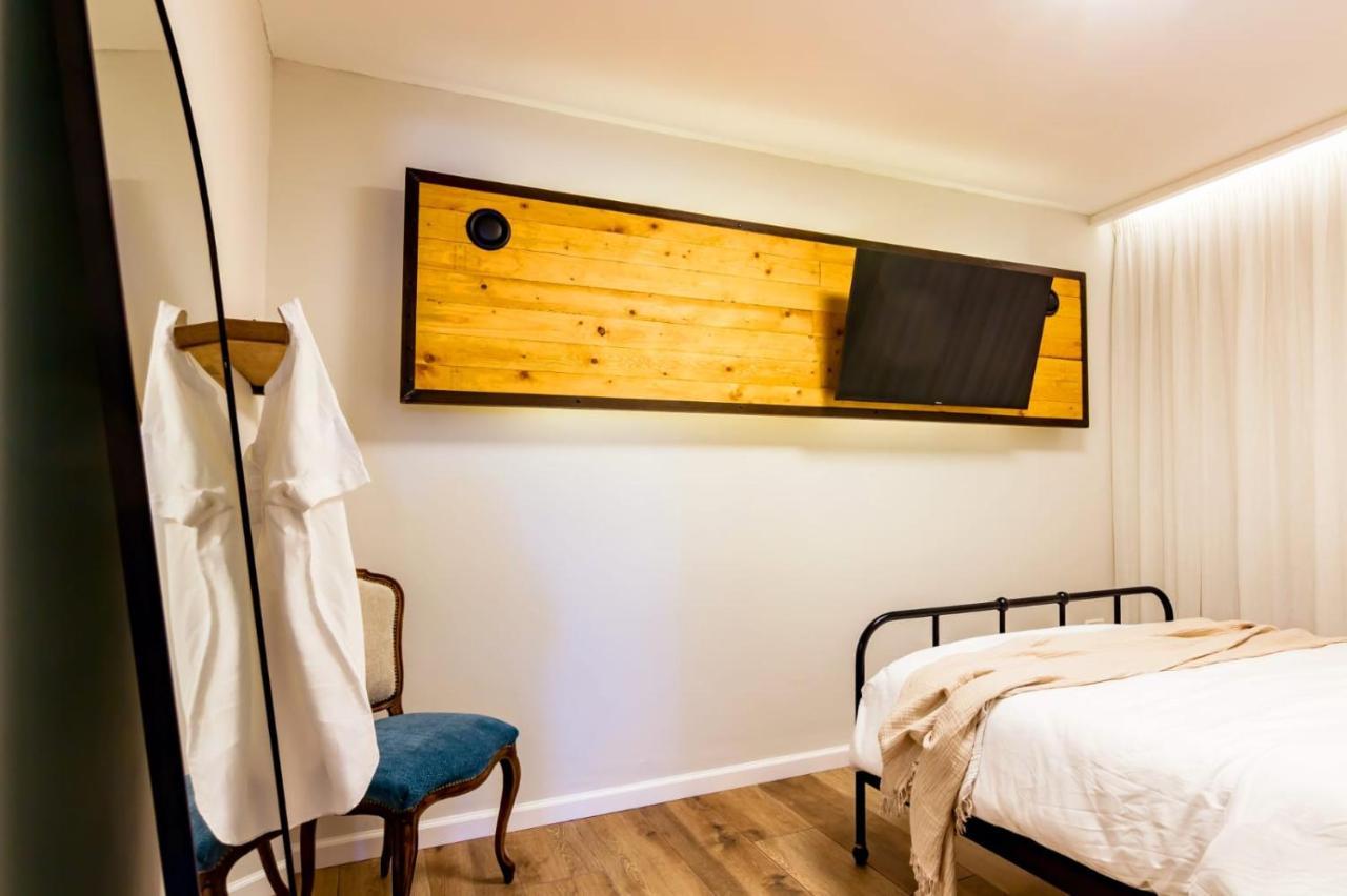 Jabotinsky 37 Bed & Breakfast Zikhron Ya'akov Exterior photo