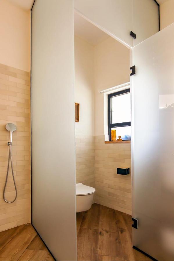 Jabotinsky 37 Bed & Breakfast Zikhron Ya'akov Exterior photo
