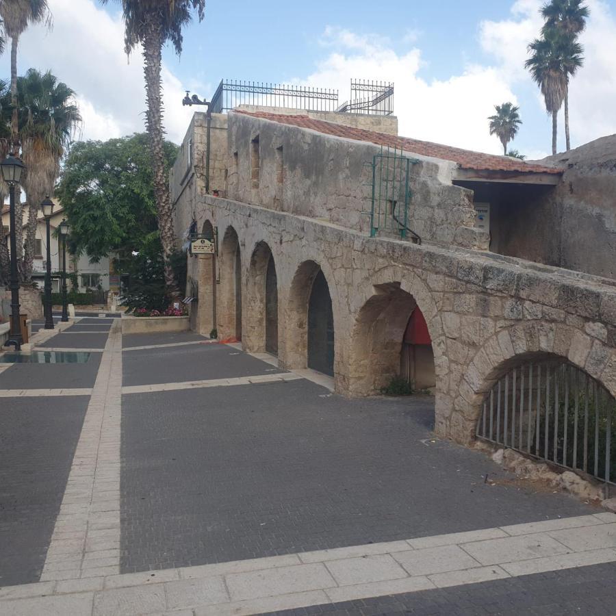 Jabotinsky 37 Bed & Breakfast Zikhron Ya'akov Exterior photo